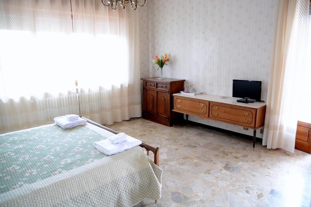 Casa Giordano Bed & Breakfast Mombello Monferrato Luaran gambar