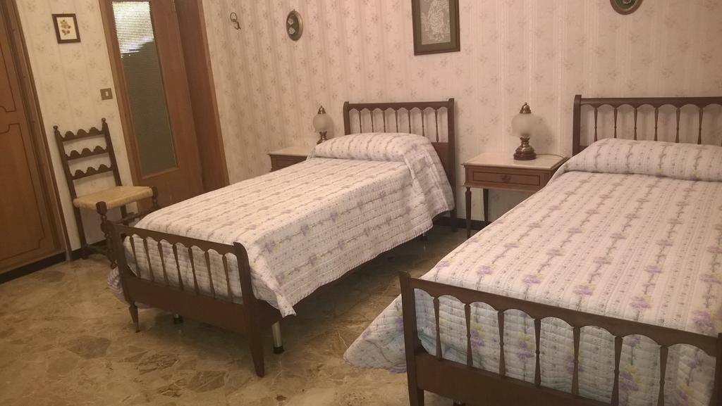 Casa Giordano Bed & Breakfast Mombello Monferrato Luaran gambar