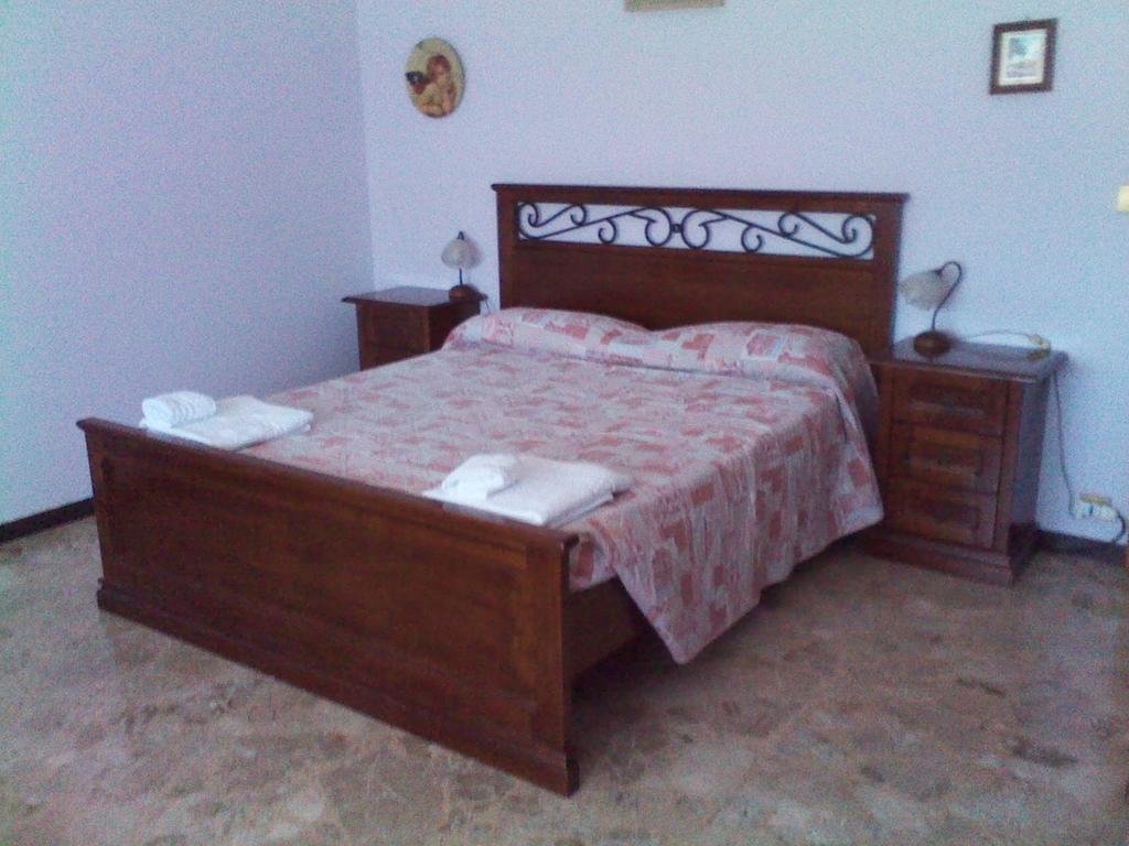 Casa Giordano Bed & Breakfast Mombello Monferrato Bilik gambar