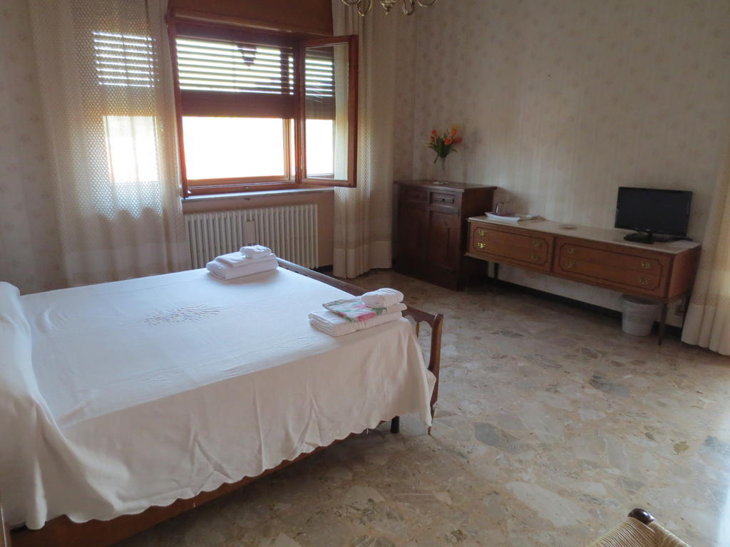 Casa Giordano Bed & Breakfast Mombello Monferrato Bilik gambar
