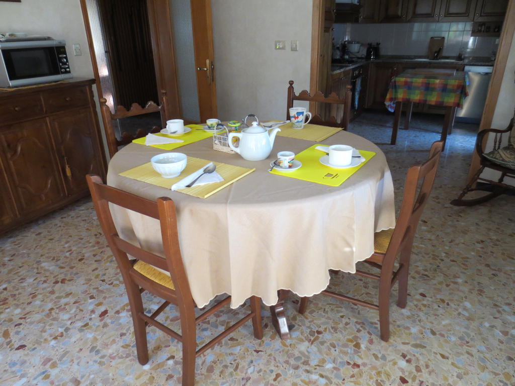 Casa Giordano Bed & Breakfast Mombello Monferrato Luaran gambar